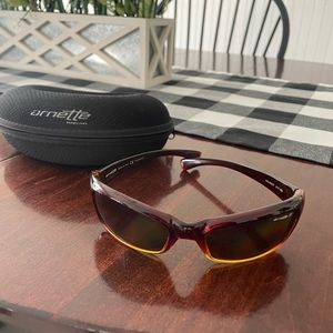 Vintage Arnette Tantrum AN4037 Mini Rage Polarized Sunglasses